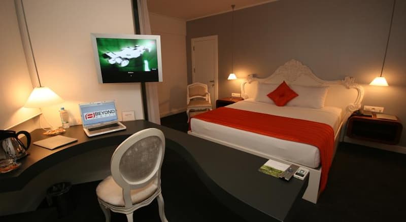 Beyond Otel İzmir