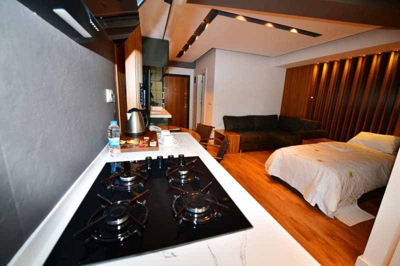Black Lake Otel
