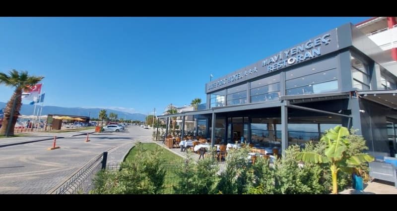Blue Port Hotel