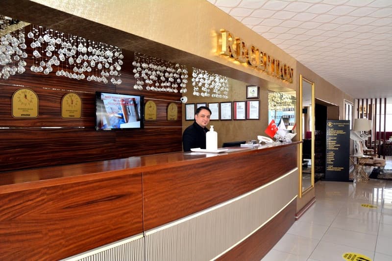 Business Grand Hotel