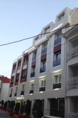 Çınas Hotel