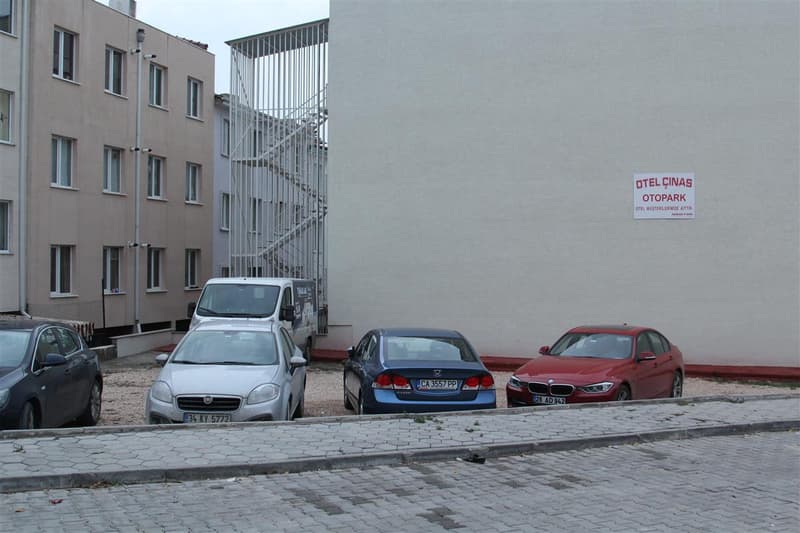 Çınas Hotel