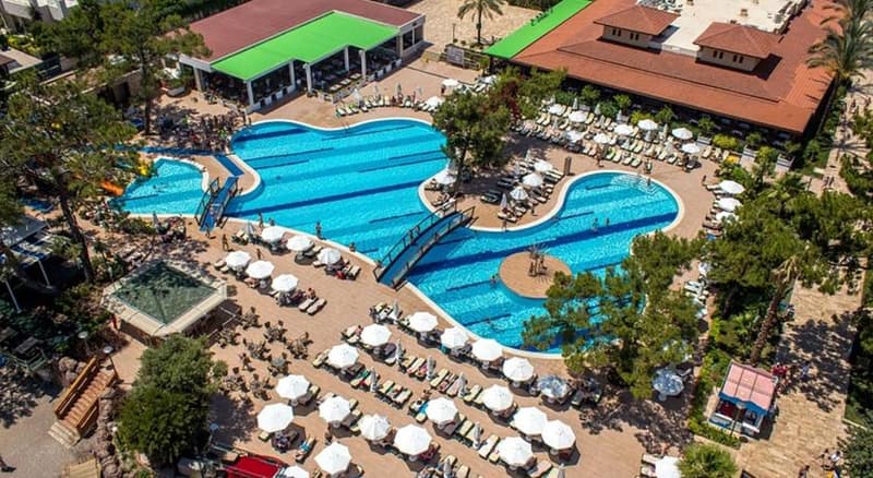 Crystal Aura Beach Resort
