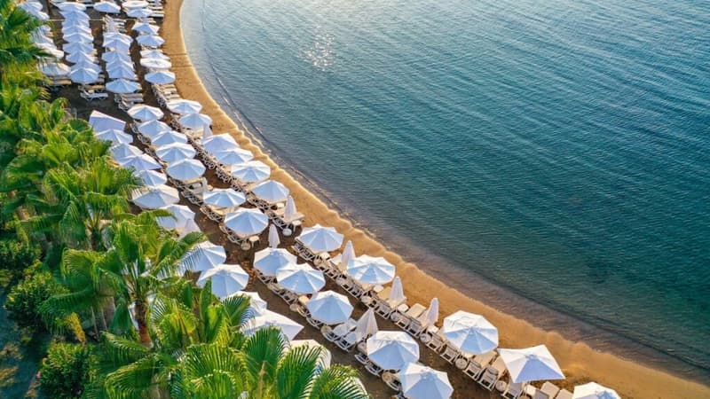 Eos Beach Resort (Ex.Crystal Land Of Paradise)