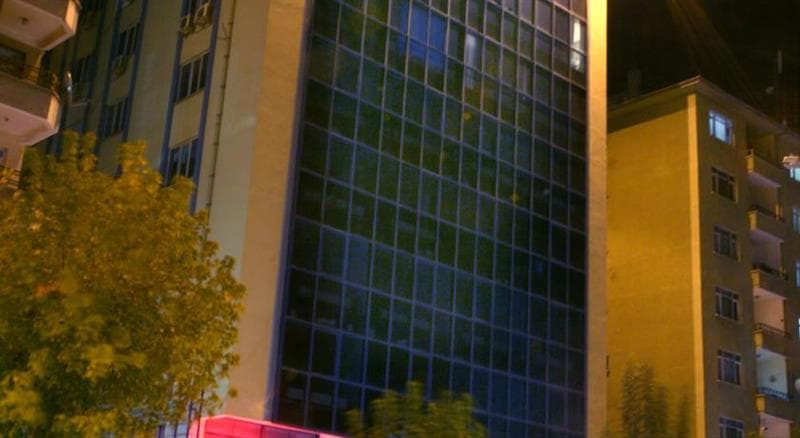 Dalgıçlar Otel