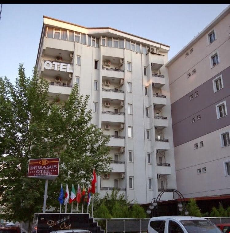 Demasus Otel