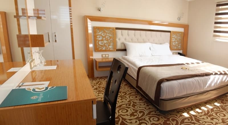 Demosan City Otel