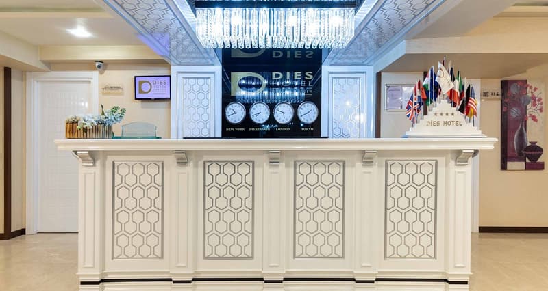 Dies Hotel