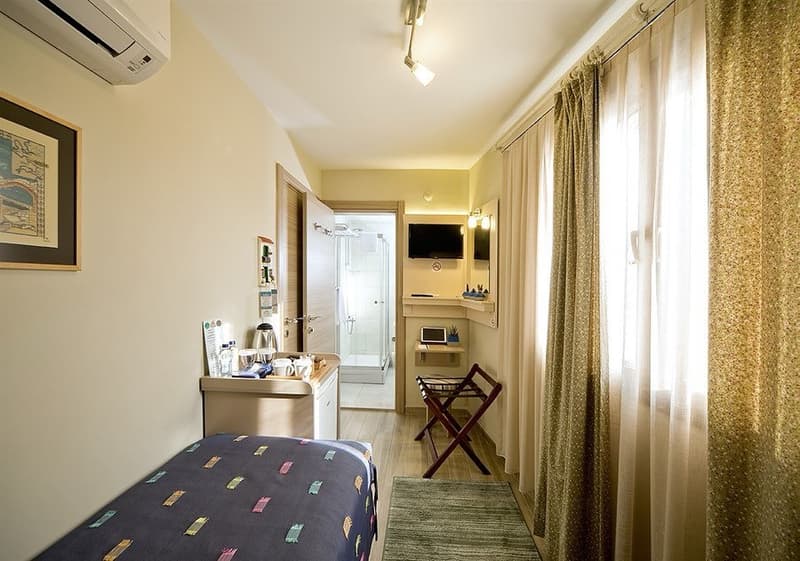Dions Hotel Sığacık