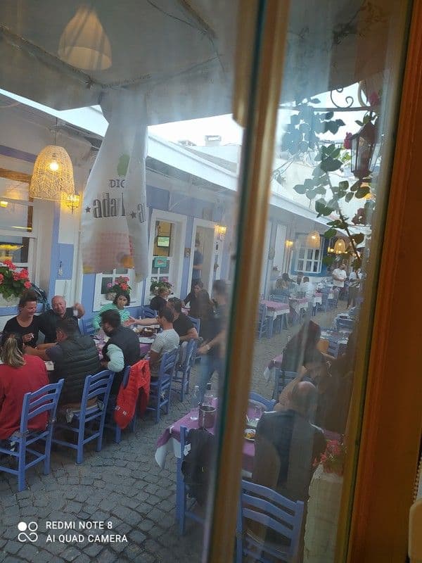 Dionysos Otel Ada Kahvltı & Restaurant