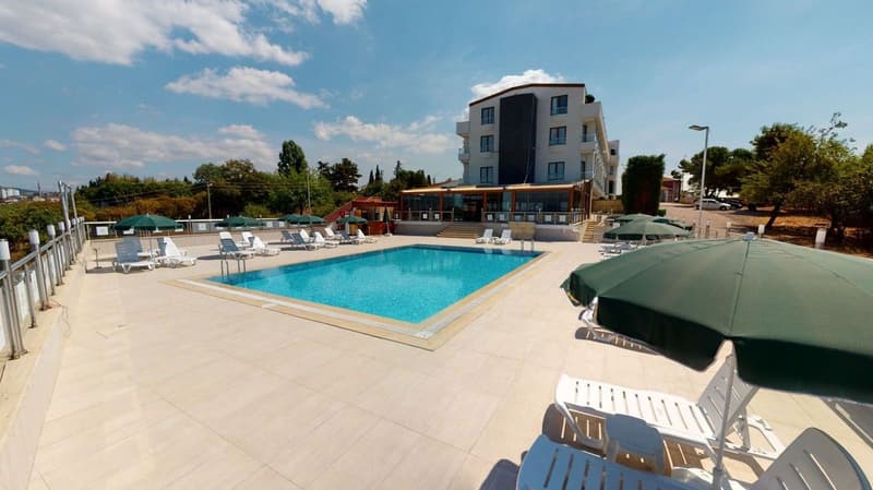 Double Royal Hotel