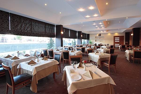 Dragos Resort Hotel & Spa