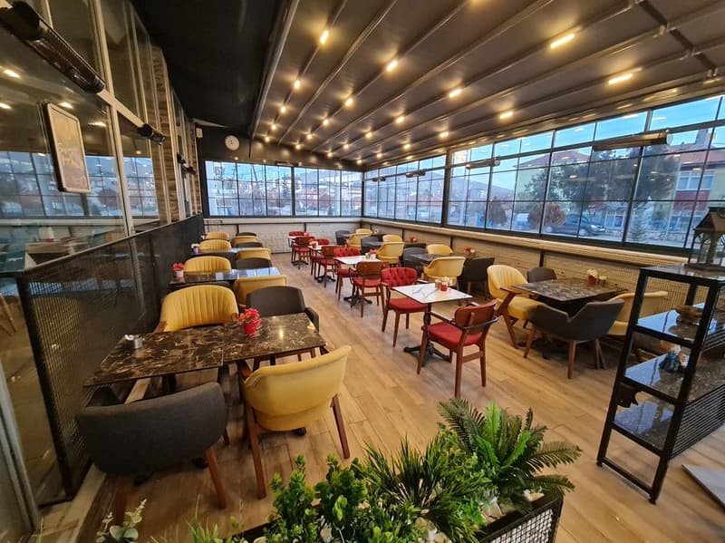 Ecrin Hotel
