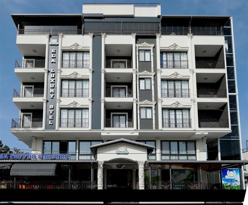 Elada Luxury Otel