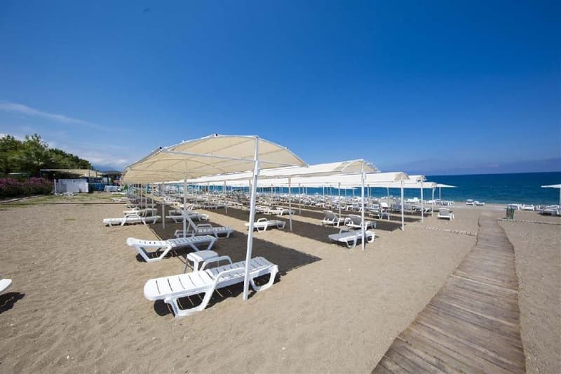 Elamir Beach Bungalow Hotel