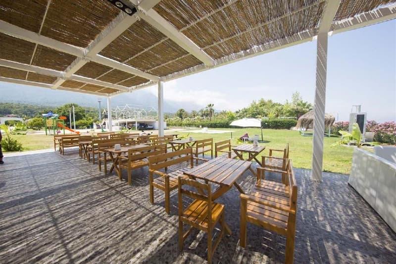 Elamir Beach Bungalow Hotel
