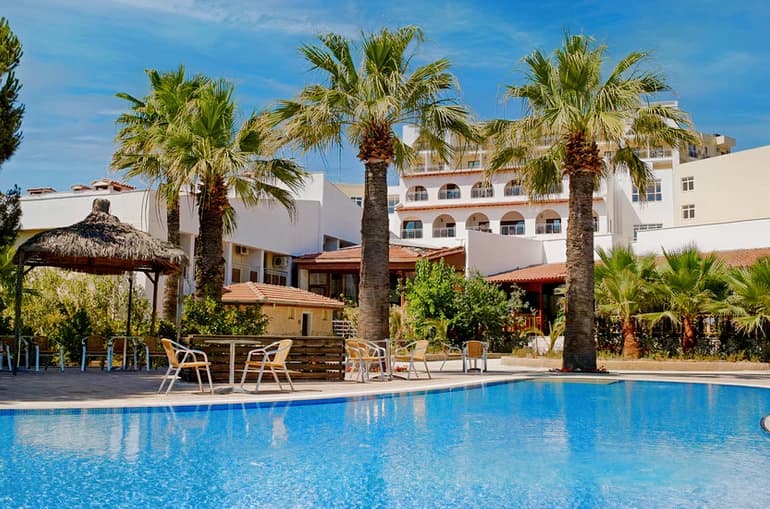Elitium Thermal Hotel