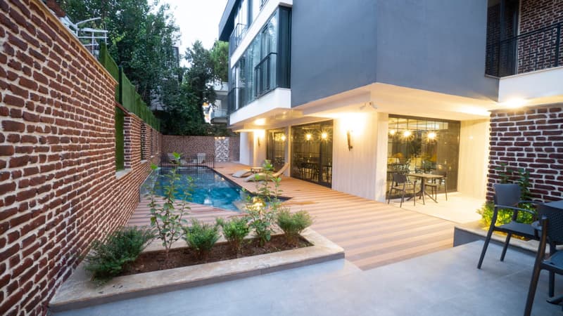 Estera Hotels