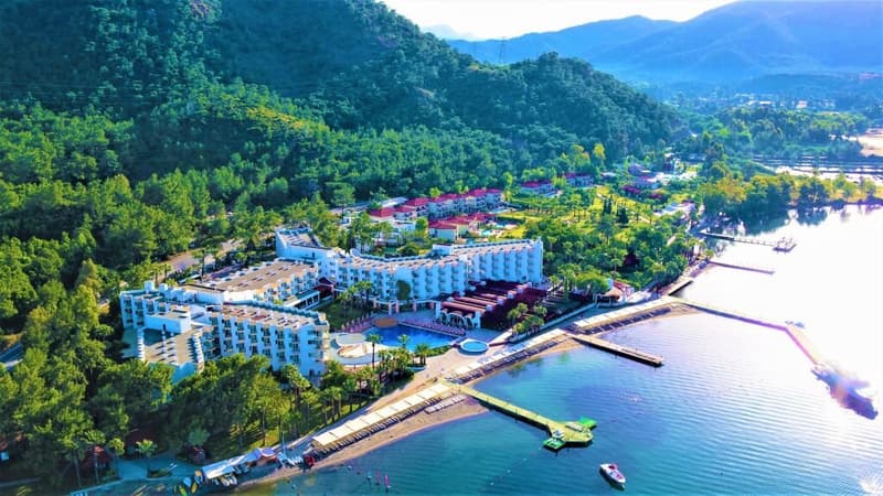 Fortezza Beach Resort