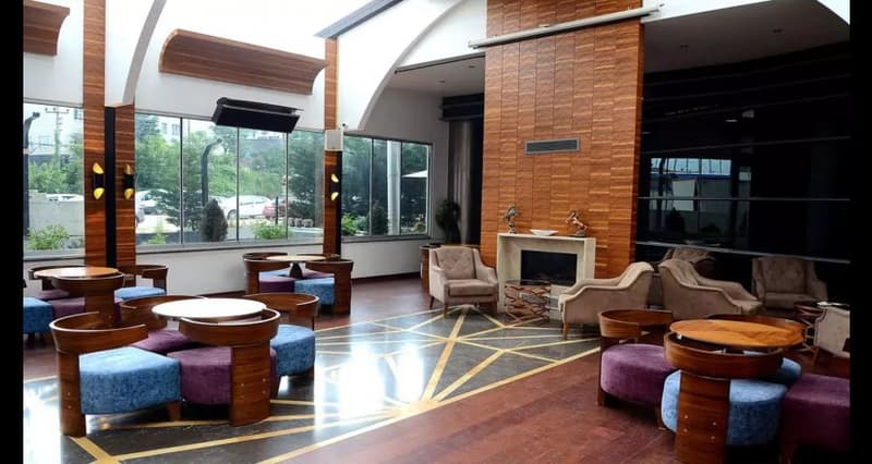 Gold Majesty Hotel