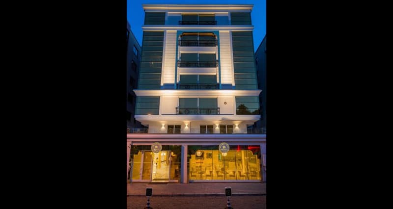 Golden Pars Hotel