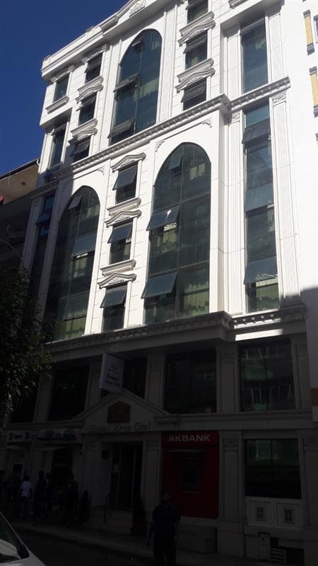 Grand Aras Hotel