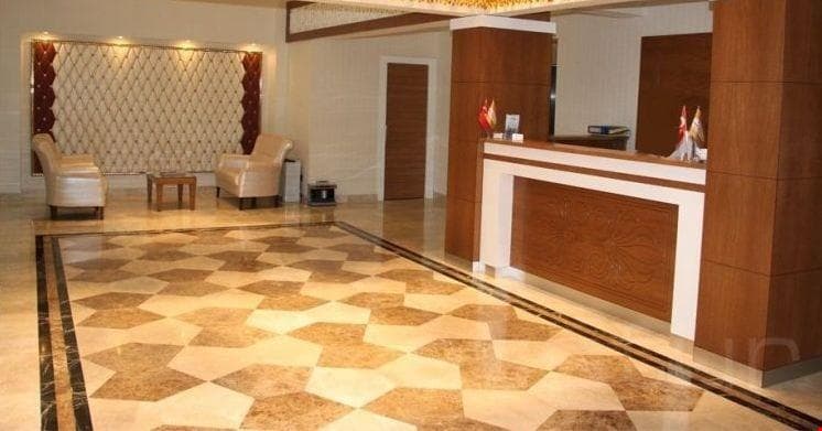 Grand Aras Hotel