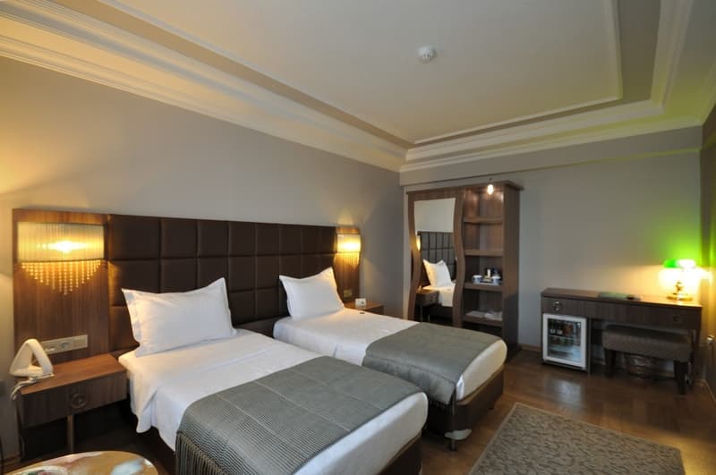 Grand Atakum Hotel