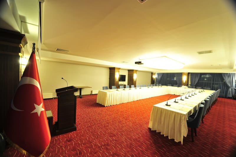 Grand Cenas Hotel Ağrı
