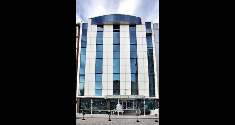 Grand Hilarium Hotel