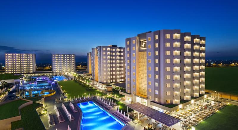 Grand Park Lara Hotel