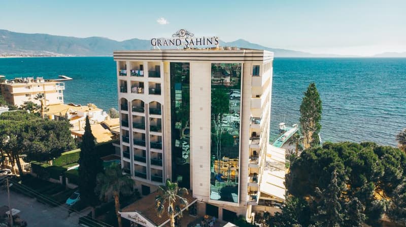 Grand Şahins Kuşadası