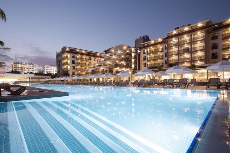 Green Garden Resort & Spa Hotel