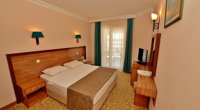 Green Nature Resort & Spa