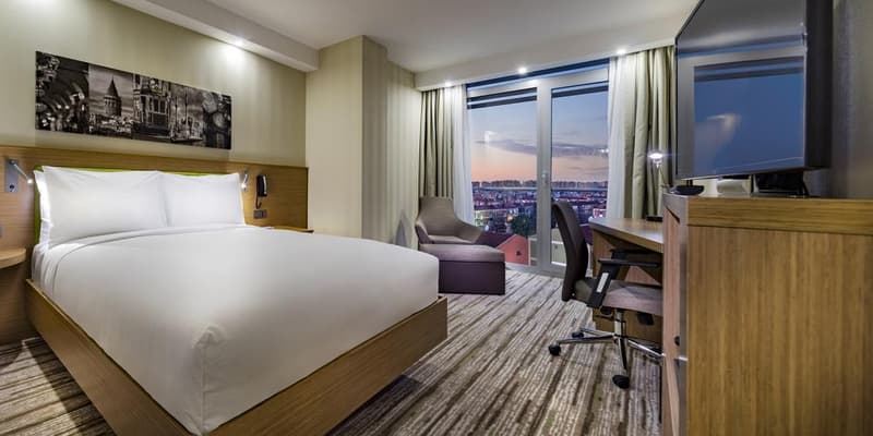 Hampton by Hilton İstanbul Ataköy