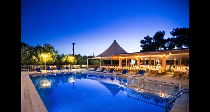 Hanedan Beach Hotel