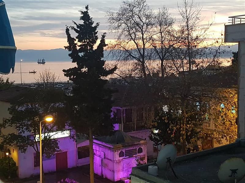Harbour Hotel