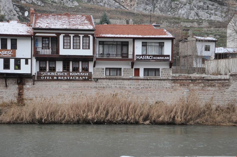 Hasırcı Konakları