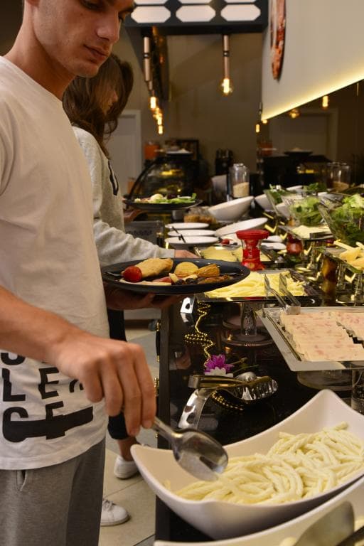 Hidden Hills Istanbul Airport Hotel