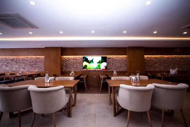 Hotel Aripsas