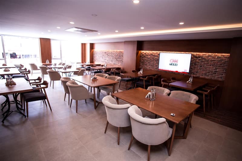 Hotel Aripsas