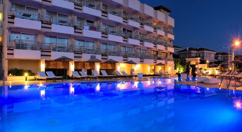 Hotel Carina Kuşadası