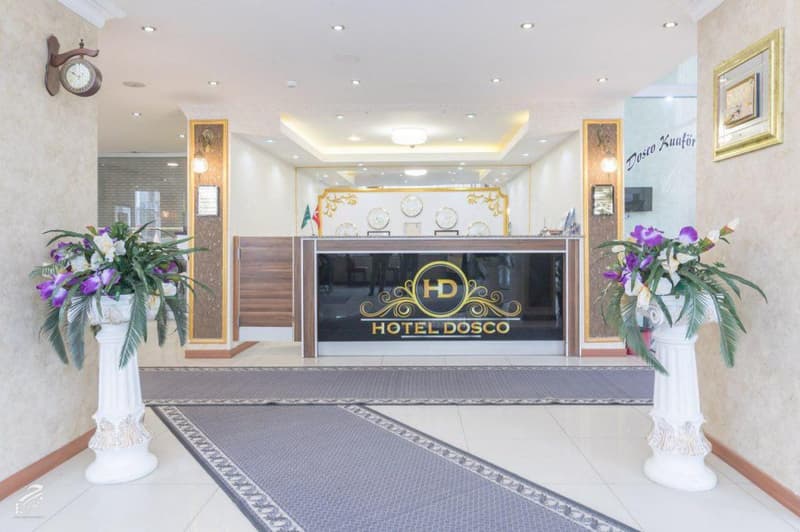 Hotel Dosco Van