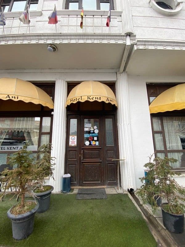 Hotel Kent Ani