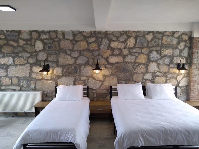 Hotel Rezve