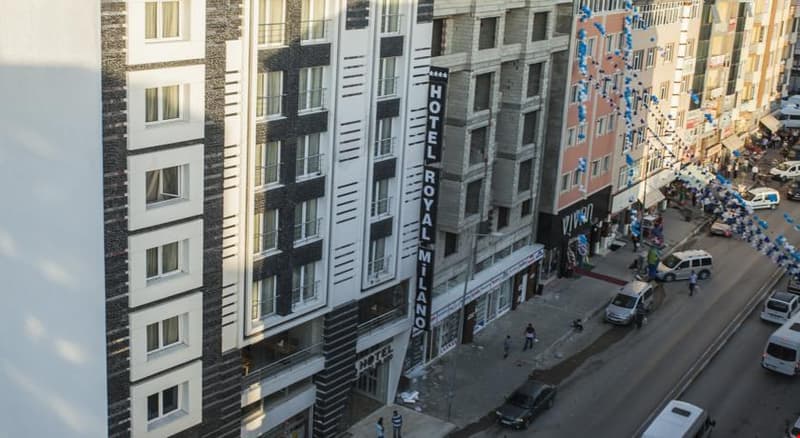 Hotel Royal Milano Van