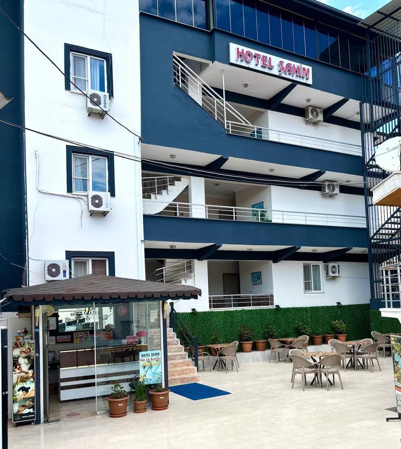 Hotel Şahin