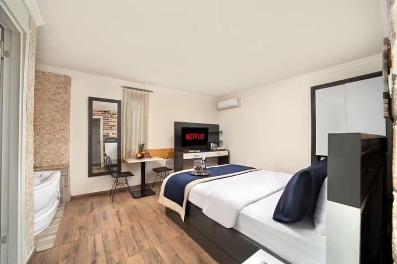 İstanbul Hotel & Suites