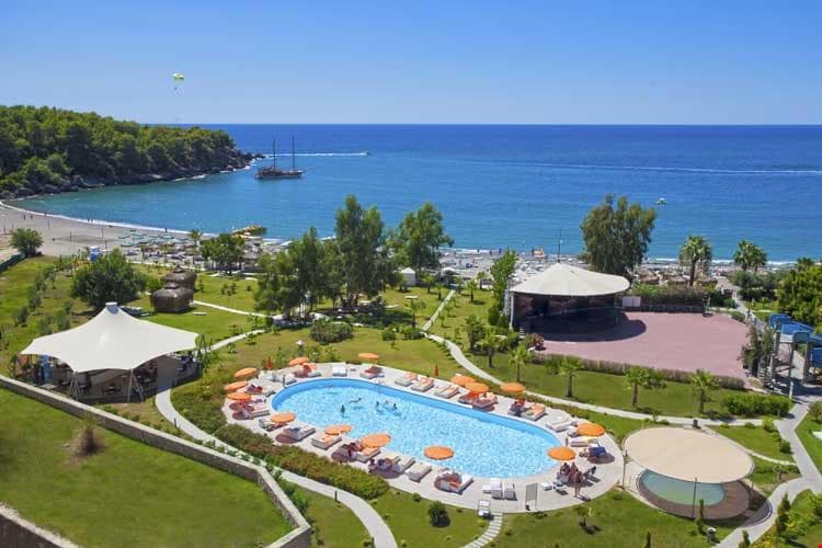 Justiniano Deluxe Resort Hotel