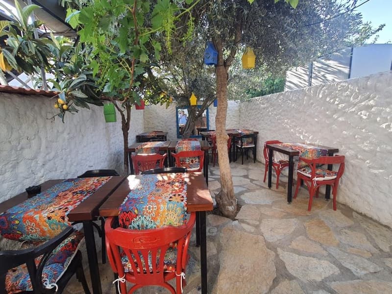 Kakule Pansiyon & Cafe Sığacık